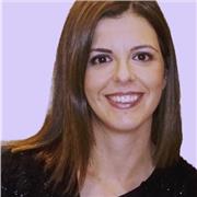 Graduada en Relaciones Laborales y derecho con amplia experiencia da clases particulares de refuerzo y apoyo escolar de todas las materias a niños hasta 12 años